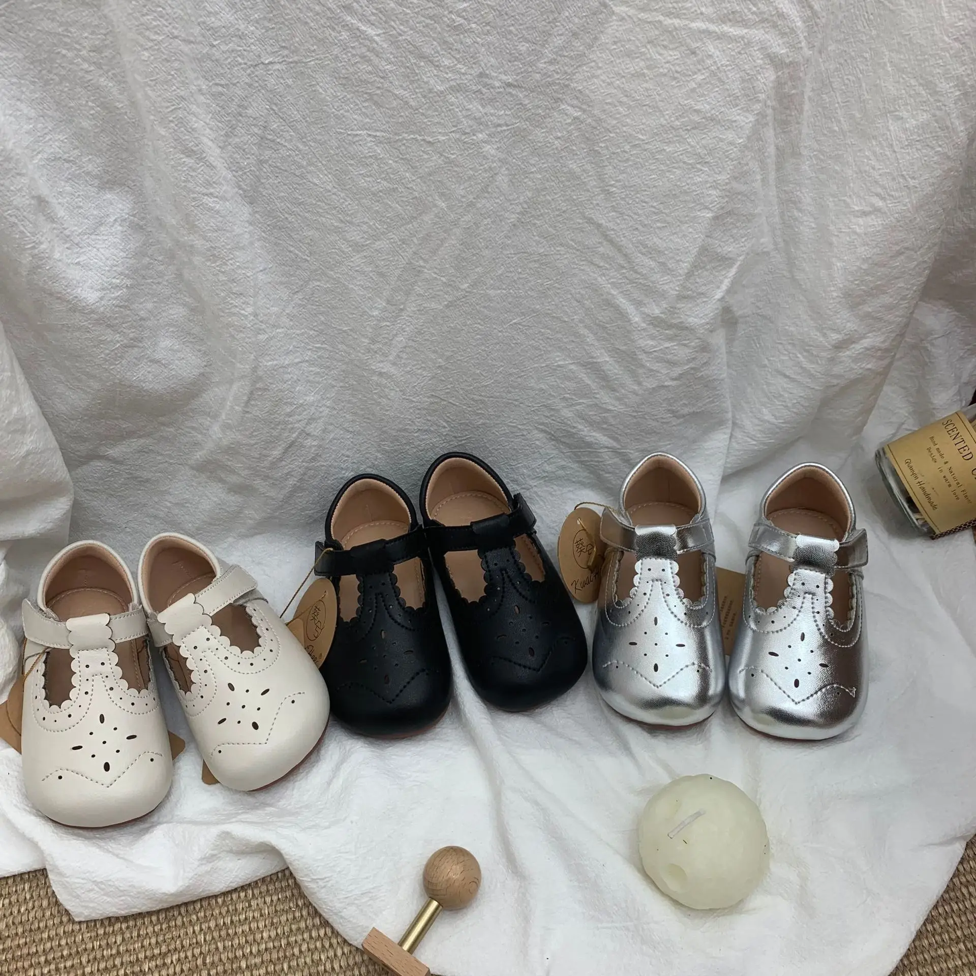 Kids'Casual Shoes Solid Color PU Leather Fashion Spring Flat Shoes For Children Anti-slip Black White Shoes Size 18-30
Kids'Casual Shoes Solid Color PU Leather Fashion Spring Flat Shoes For Children Anti-slip Black White Shoes Size 18-30
