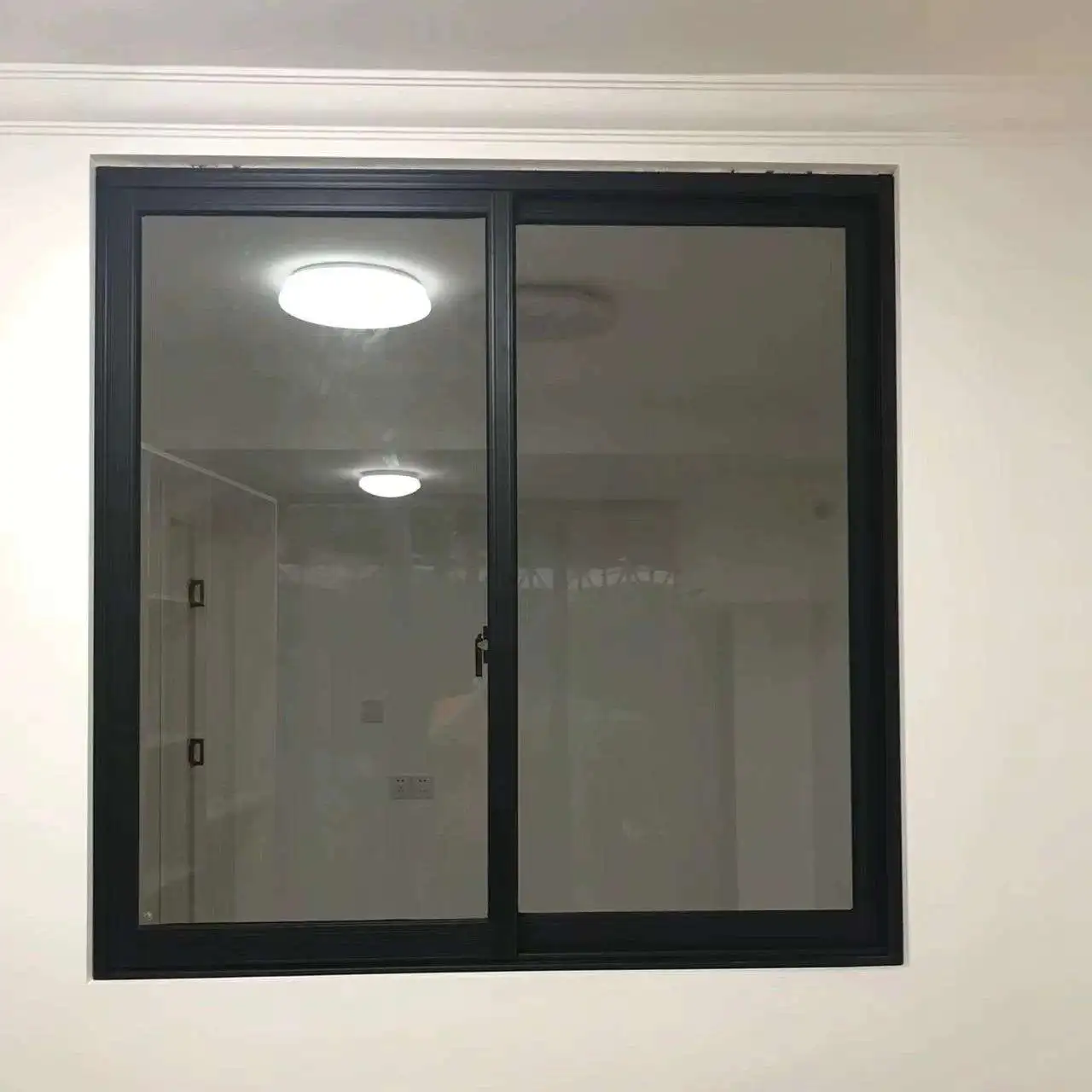 Fashion Household 6063 T 5 Certified Narrow Aluminum Frame Tempered Glass Sliding Window Hurricane Impact Resistant Windows
Fashion Household 6063 T 5 Certified Narrow Aluminum Frame Tempered Glass Sliding Window Hurricane Impact Resistant Windows