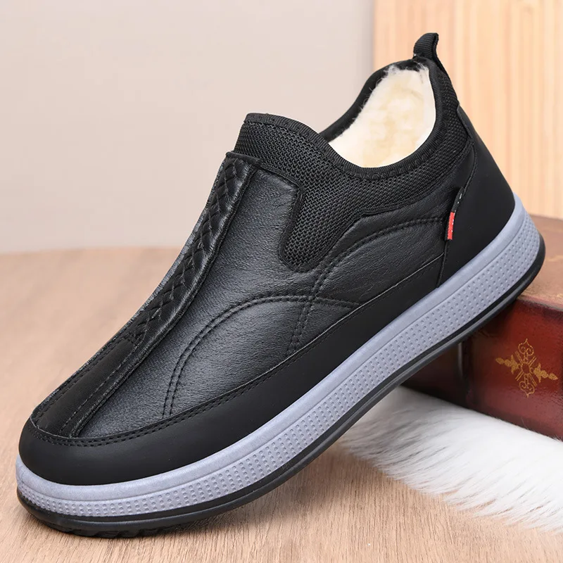 Зима 2025 г. Новые мужские хлопковые туфли из толстого бархата и мужские кроссовки на один шаг. Нескользящие и износостойкие зимние ботинки.
Зима 2025 г. Новые мужские хлопковые туфли из толстого бархата и мужские кроссовки на один шаг. Нескользящие и износостойкие зимние ботинки.