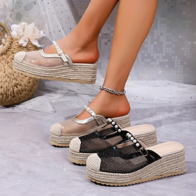 2025 New Pearl Beaded Buckle Belt Espadrilles Slippers Women Lace Platform Sandals Slip on Beach Slides Shoes Ladies Mesh
2025 New Pearl Beaded Buckle Belt Espadrilles Slippers Women Lace Platform Sandals Slip on Beach Slides Shoes Ladies Mesh