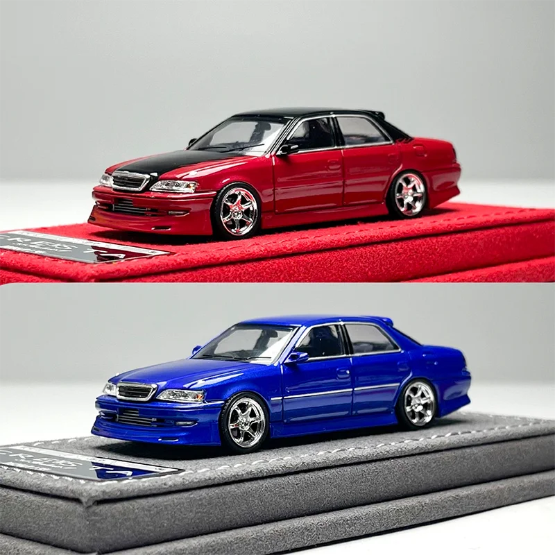 Коллекционная модель автомобиля Mortal Model 1:64 CRESTA 2.5 ROULANT G из сплава, сувенир для взрослых, статическая модель для демонстрации
Коллекционная модель автомобиля Mortal Model 1:64 CRESTA 2.5 ROULANT G из сплава, сувенир для взрослых, статическая модель для демонстрации