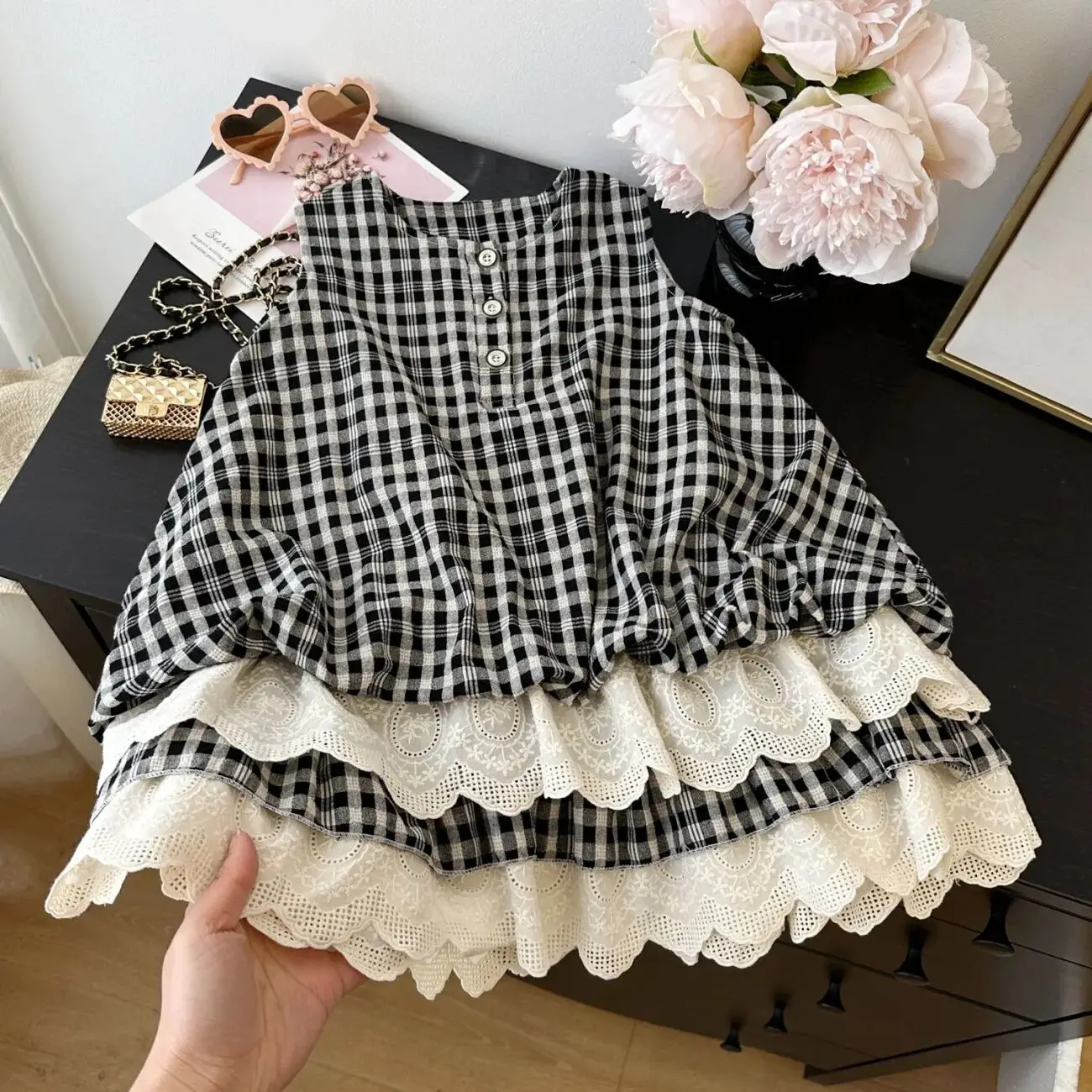 Girls Summer Plaid Princess Dress 2026 New Fashion Loose Sleeveless Vest Dress Children's Clothing
Girls Summer Plaid Princess Dress 2026 New Fashion Loose Sleeveless Vest Dress Children's Clothing