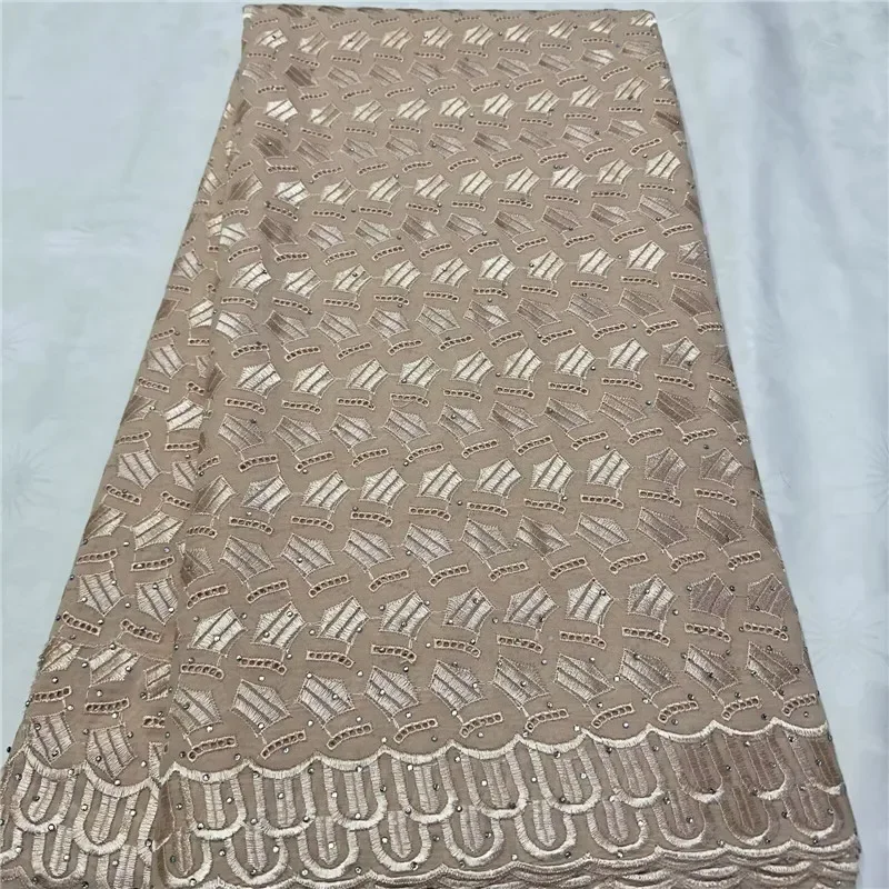5 yard Swiss lace fabric heavy beaded embroidery African cotton fabrics Swiss voile lace popular Dubai style 14L322702
5 yard Swiss lace fabric heavy beaded embroidery African cotton fabrics Swiss voile lace popular Dubai style 14L322702