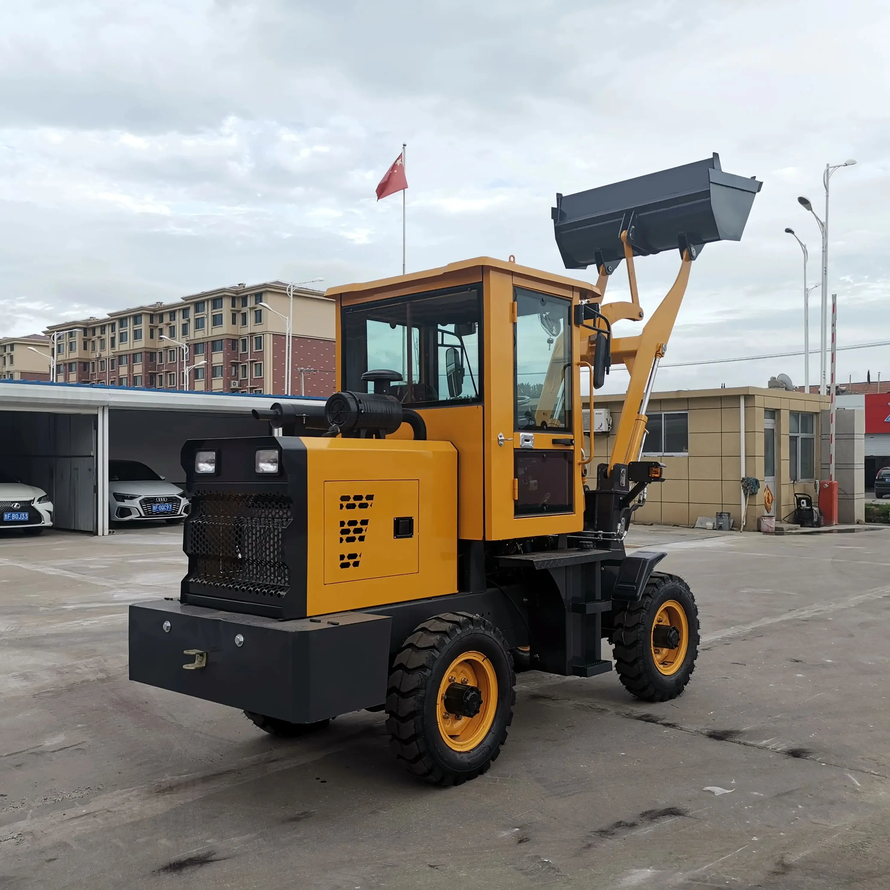 CE Euro 5, новый дизайн, мини-нагрузчик с фронтальной головкой, телескопический рычаг, небольшой колесный погрузчик, номинальный дизель, доступен на продажу
CE Euro 5, новый дизайн, мини-нагрузчик с фронтальной головкой, телескопический рычаг, небольшой колесный погрузчик, номинальный дизель, доступен на продажу