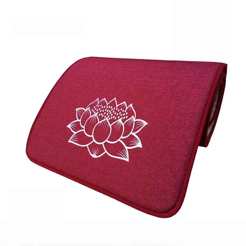Профессиональный льняной молитвенный коврик, утолщенный, для лета, осени и зимы, домашний декоративный коврик для ног, ручной работы, с дизайном лотоса
Профессиональный льняной молитвенный коврик, утолщенный, для лета, осени и зимы, домашний декоративный коврик для ног, ручной работы, с дизайном лотоса