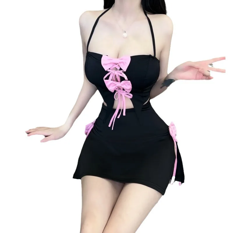Sexy Lingerie Women's Sexy Deep V Exposed Breast Bow Split Tie Hanging Neck Pure Desire Hollow Suspender Skirt
Sexy Lingerie Women's Sexy Deep V Exposed Breast Bow Split Tie Hanging Neck Pure Desire Hollow Suspender Skirt