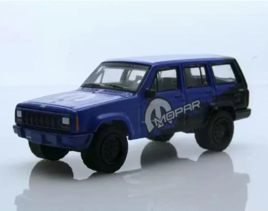 greenlight 1:64 2001 Jeep Cherokee Sport Mopar Off-Road With Race Car Diecast Metal Alloy Model Car Toys For Gift Collection
greenlight 1:64 2001 Jeep Cherokee Sport Mopar Off-Road With Race Car Diecast Metal Alloy Model Car Toys For Gift Collection