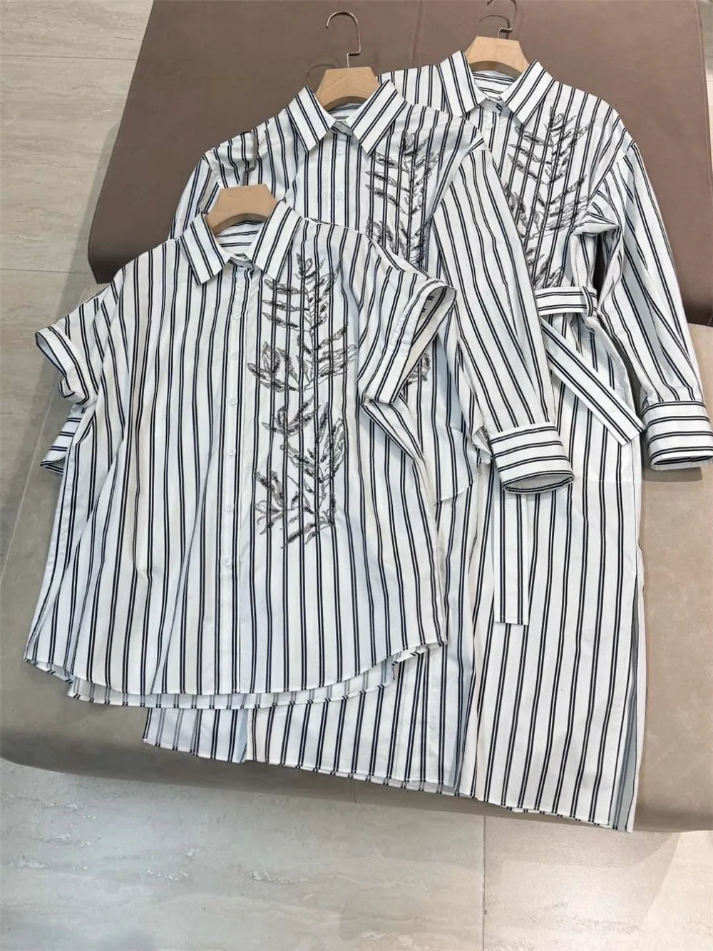 Women's Striped Cotton Series 3-Piece Set Sequined Embroidered Long Sleeve Shirt+ Short-sleeved Blouse+ Mid-Long Blouse Dress
Women's Striped Cotton Series 3-Piece Set Sequined Embroidered Long Sleeve Shirt+ Short-sleeved Blouse+ Mid-Long Blouse Dress