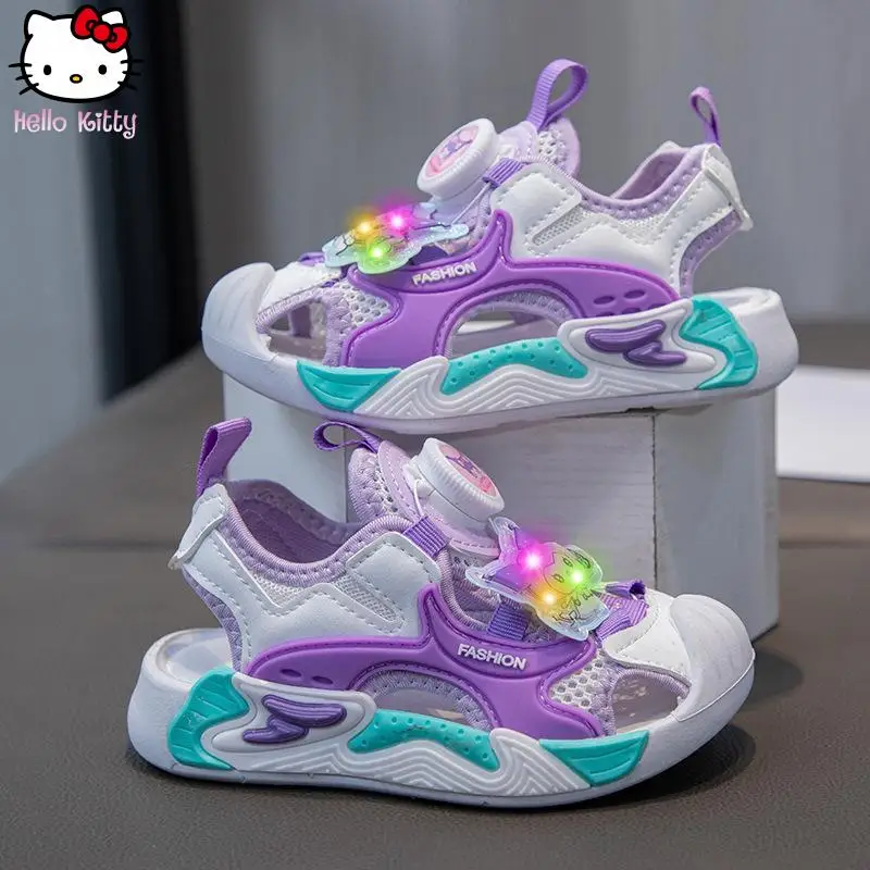 Сандалии Kuromi для девочек с вращающимися пуговицами и защитой от ударов, летние сандалии в стиле аниме Kawaii Sanrio, новая пляжная обувь на мягкой подошве с героями мультфильмов
Сандалии Kuromi для девочек с вращающимися пуговицами и защитой от ударов, летние сандалии в стиле аниме Kawaii Sanrio, новая пляжная обувь на мягкой подошве с героями мультфильмов