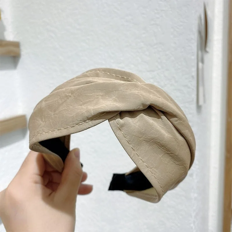 Solid Color Cross Wide Hairband Retro Headband for Women Girls Wash Face Hair Hoop Makeup High Quality Headwear Hair
Solid Color Cross Wide Hairband Retro Headband for Women Girls Wash Face Hair Hoop Makeup High Quality Headwear Hair