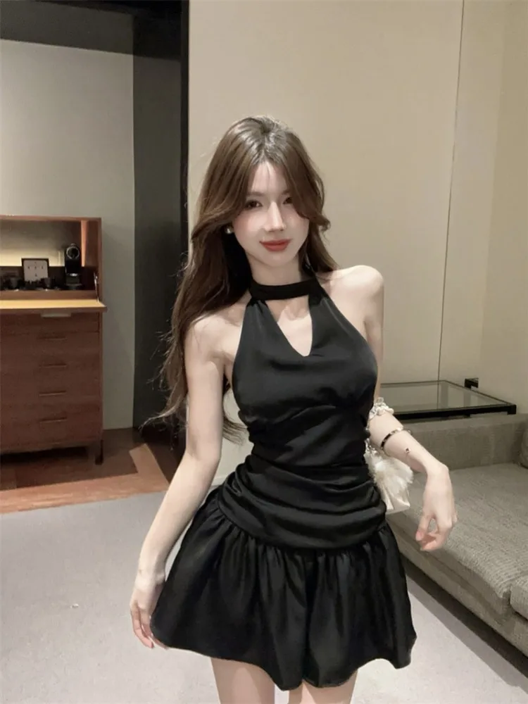 Korean Style Sexy Design Black off Shoulder Backless Slimming Pleated Women's Dress Summer Fashionable Casual Maxi Dress
Korean Style Sexy Design Black off Shoulder Backless Slimming Pleated Women's Dress Summer Fashionable Casual Maxi Dress