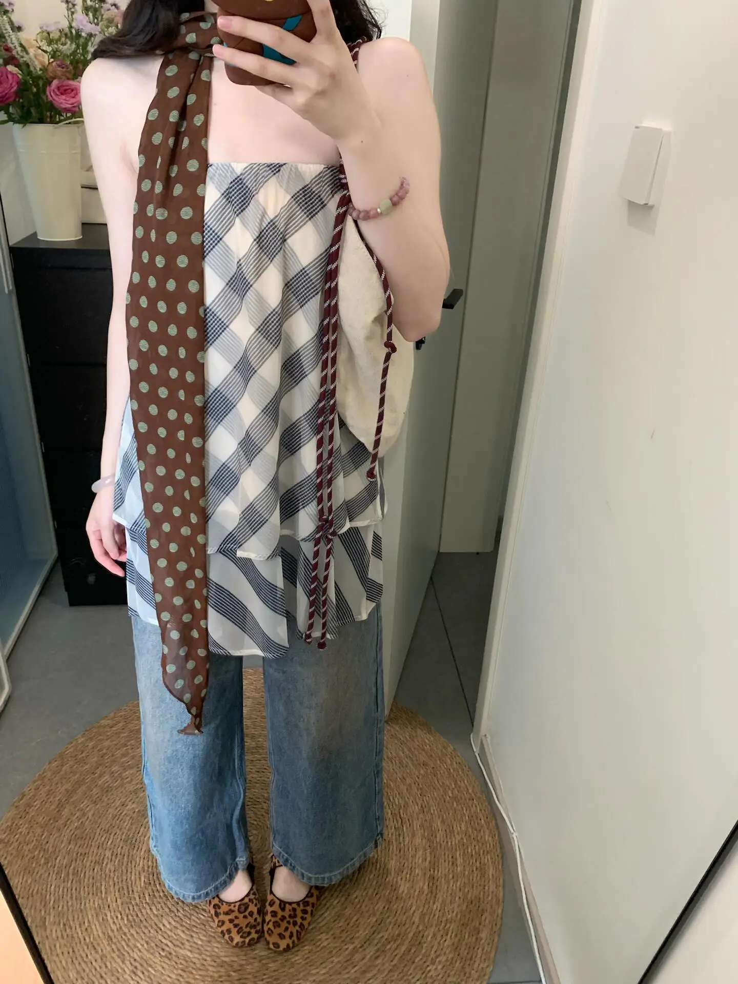 High Waist A-Line Skirt with Plaid Design And Asymmetrical Cut High Quality Polyester Fiber Resistant to Deformation
High Waist A-Line Skirt with Plaid Design And Asymmetrical Cut High Quality Polyester Fiber Resistant to Deformation