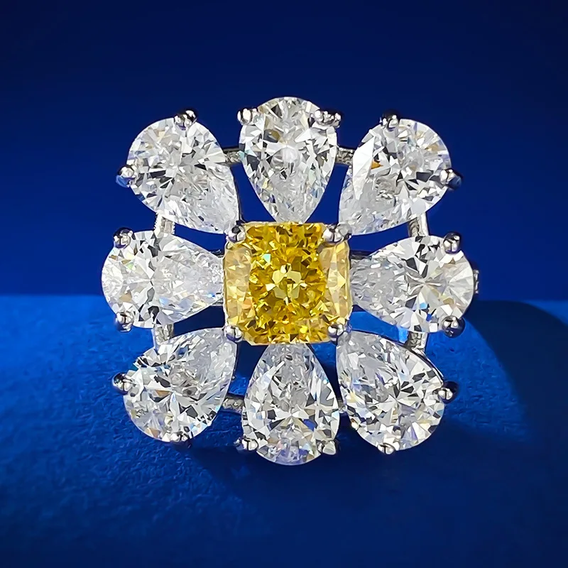 European and American Silver S925 Silver Imported High Carbon Diamond 6 * 6 Yellow Diamond Ring Ring Group Flower Cluster Weddin
European and American Silver S925 Silver Imported High Carbon Diamond 6 * 6 Yellow Diamond Ring Ring Group Flower Cluster Weddin