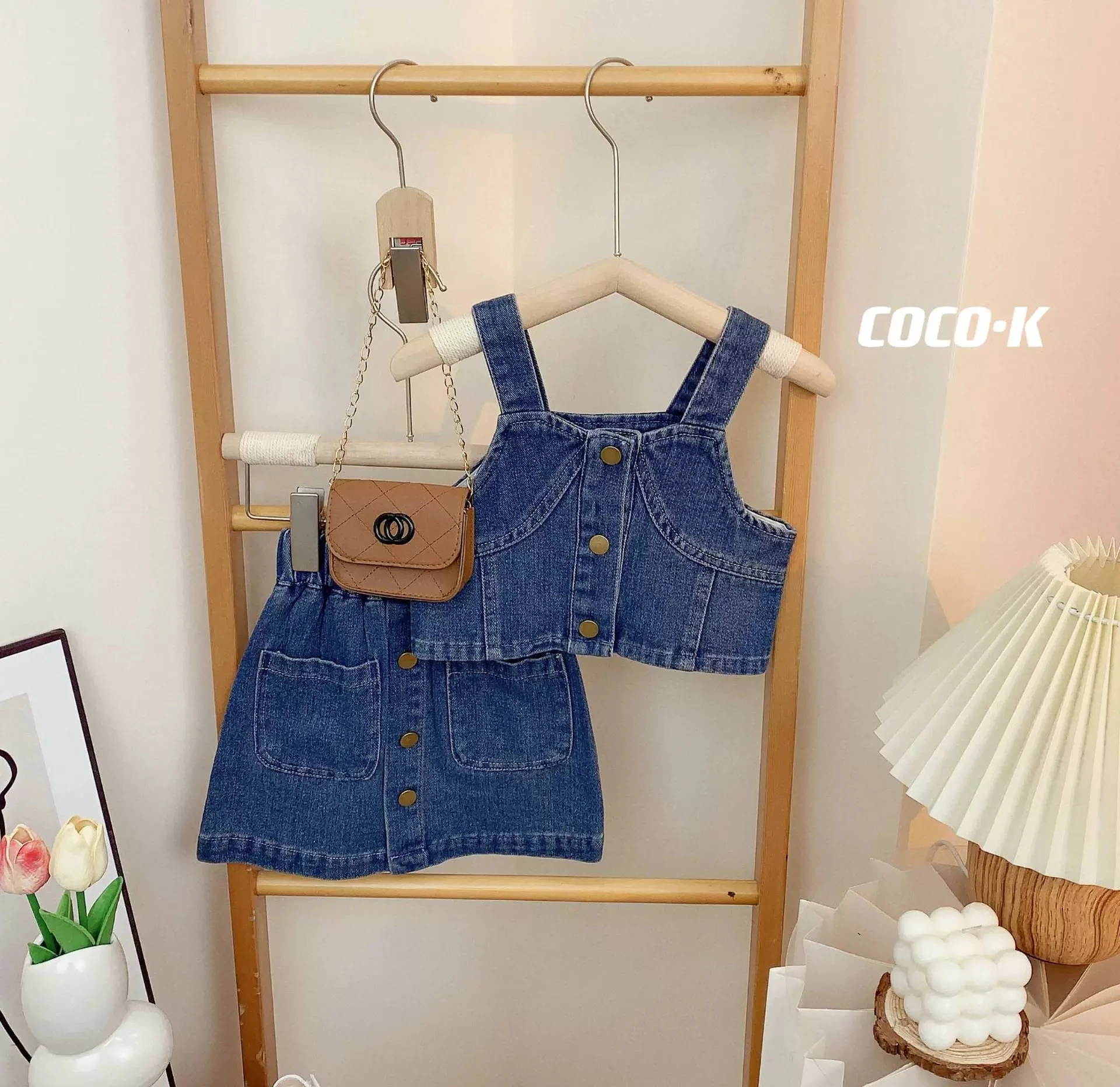 Girls clothes SetT-shirt Skirt kids Girls set 2Pcs Children Clothing 2 3 4 5 6 7 Year
Girls clothes SetT-shirt Skirt kids Girls set 2Pcs Children Clothing 2 3 4 5 6 7 Year