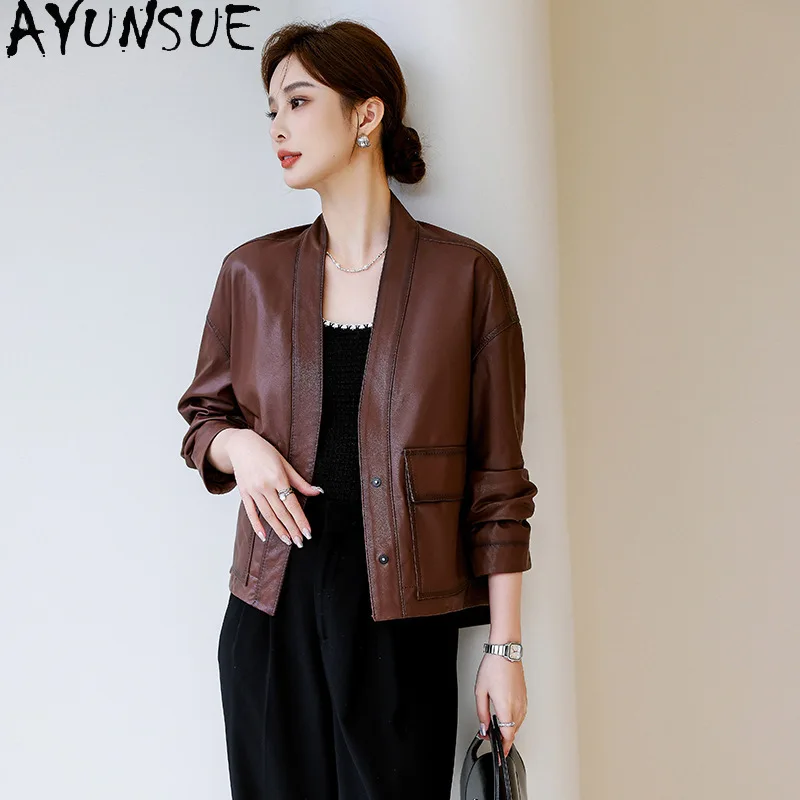 AYUNSUE100% Real Leather Jacket Women Clothing Autumn Coats Fashion Sheepskin Coat for Women V-neck Loose Fit Дубленка Женская
AYUNSUE100% Real Leather Jacket Women Clothing Autumn Coats Fashion Sheepskin Coat for Women V-neck Loose Fit Дубленка Женская