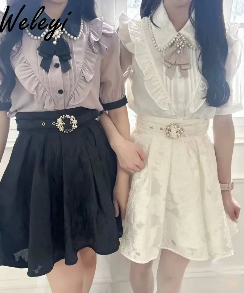 Jirai Kei Short Black Skirt Women 2024 New Mine Mass-Produced Japanese Sweet Ladies Rhinestone Belt Floral Dark Pattern Skirts
Jirai Kei Short Black Skirt Women 2024 New Mine Mass-Produced Japanese Sweet Ladies Rhinestone Belt Floral Dark Pattern Skirts