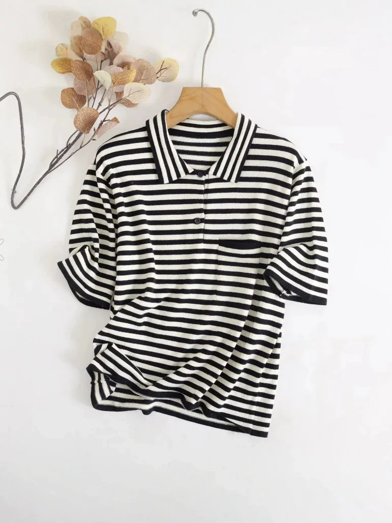 Withered Color Blocked Striped Polo Neck Knitted Sweater Loose Short Sleeved T-shirt Woman Clothes Female Clothing
Withered Color Blocked Striped Polo Neck Knitted Sweater Loose Short Sleeved T-shirt Woman Clothes Female Clothing