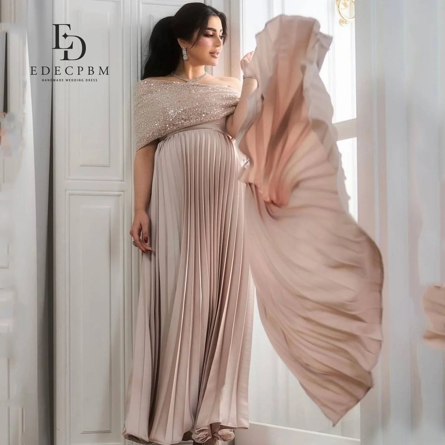 EDECPBM Shawl Luxurious Women's Evening Dresses for Special Occasions Wrinkles Customized Elegant Party Dresses 2025 Prom Dress
EDECPBM Shawl Luxurious Women's Evening Dresses for Special Occasions Wrinkles Customized Elegant Party Dresses 2025 Prom Dress