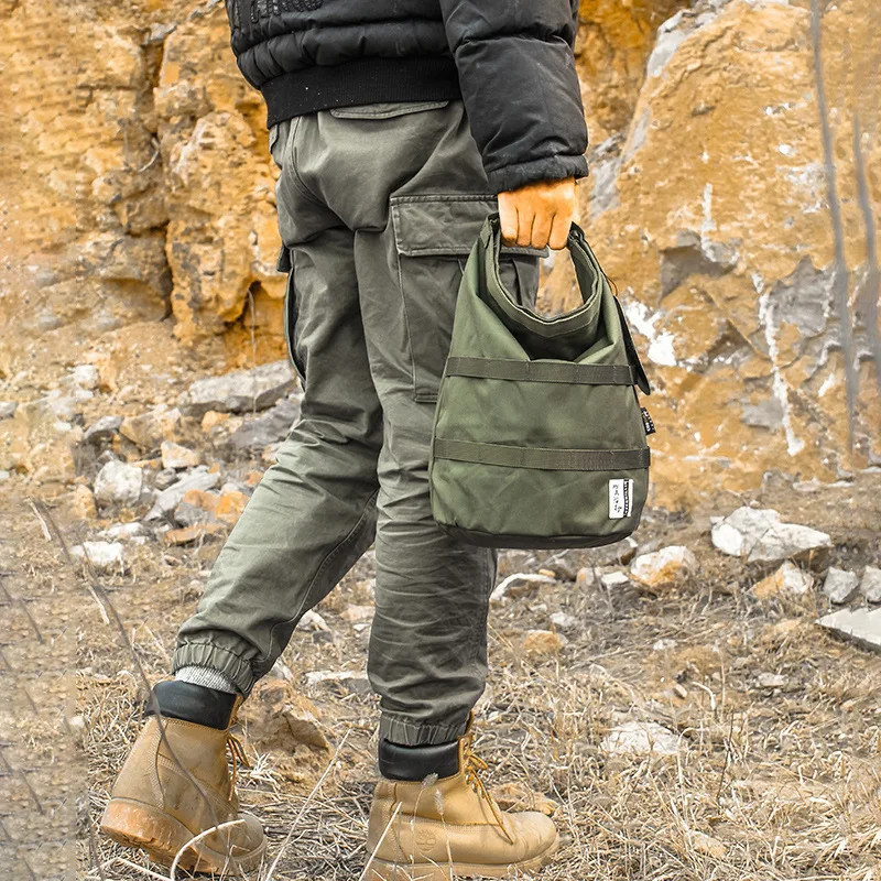  Сумка для хранения с круглым дном и рулонным верхом, нейлоновая сумка 500D для кемпинга, посуда, штормовая плита, ланч-бокс, органайзер
Сумка для хранения с круглым дном и рулонным верхом, нейлоновая сумка 500D для кемпинга, посуда, штормовая плита, ланч-бокс, органайзер 