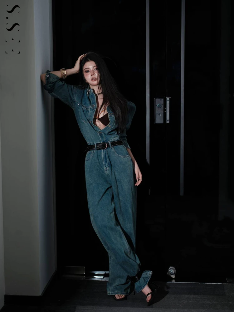 New Lazy Cool Girl Spicy Sister Emotion Portrait Art Photo Costume Korean Mixed Style Cool Jeans Art Photo Photography Clothes
New Lazy Cool Girl Spicy Sister Emotion Portrait Art Photo Costume Korean Mixed Style Cool Jeans Art Photo Photography Clothes