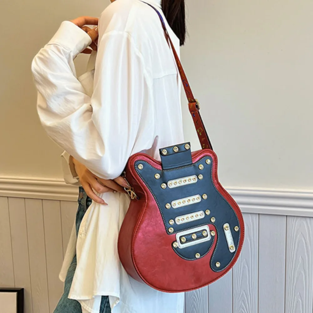 Heavy Rivet Exquisite Moda Women Messenger All-match Panelled Guitar Backpacks Simple Personalized Luxury Shoulder Bags Female
Heavy Rivet Exquisite Moda Women Messenger All-match Panelled Guitar Backpacks Simple Personalized Luxury Shoulder Bags Female