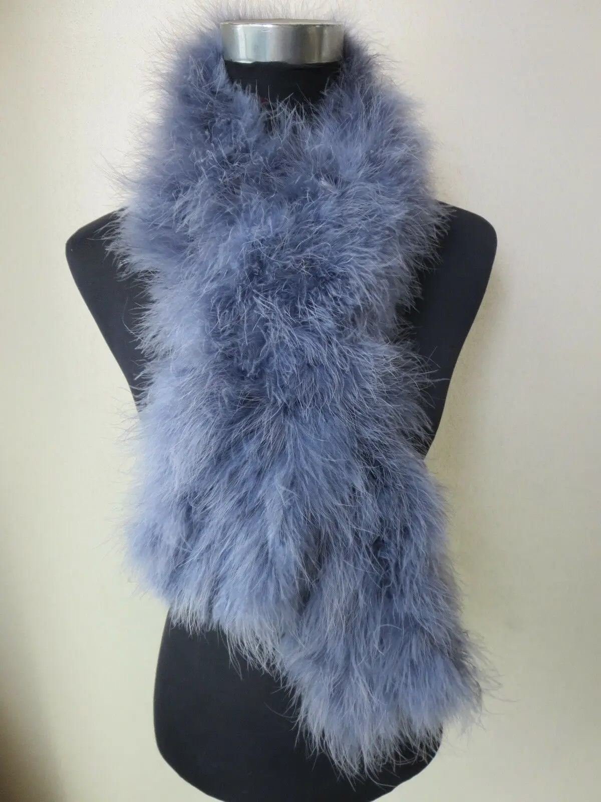 Элегантный большой шарф из настоящих страусиных перьев, зимние свадебные накидки, теплый теплый воротник небесно-голубого цвета
Элегантный большой шарф из настоящих страусиных перьев, зимние свадебные накидки, теплый теплый воротник небесно-голубого цвета