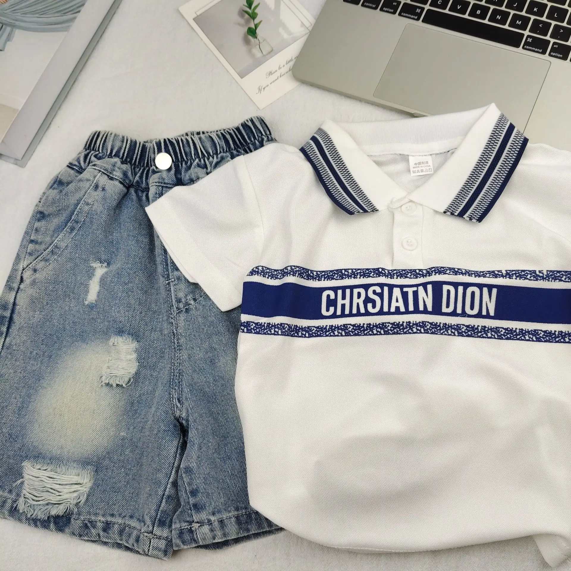 Fashion Kids Clothes Outfits Boys Sets Cotton Soft Summer Children Cloths POLO T-shirt+Denim Shorts 2pcs/Set Toddler Suit 2-8Yrs
Fashion Kids Clothes Outfits Boys Sets Cotton Soft Summer Children Cloths POLO T-shirt+Denim Shorts 2pcs/Set Toddler Suit 2-8Yrs