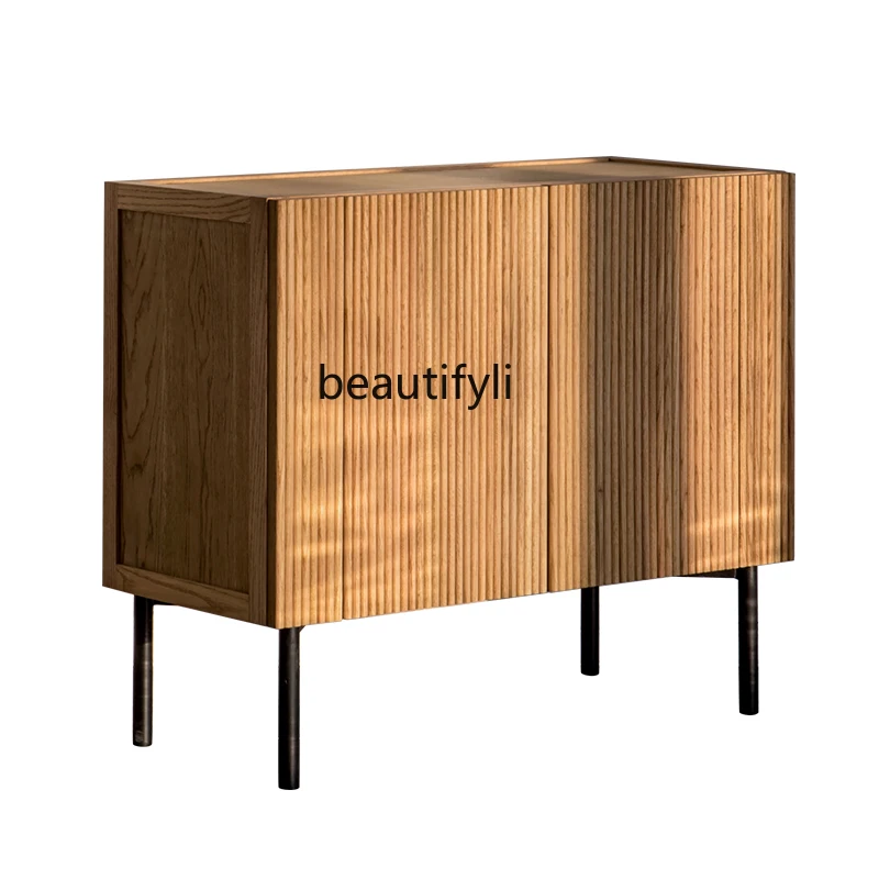 Italian light luxury double door dining side cabinet art, log retro organ pleated restaurant, storage locker
Italian light luxury double door dining side cabinet art, log retro organ pleated restaurant, storage locker