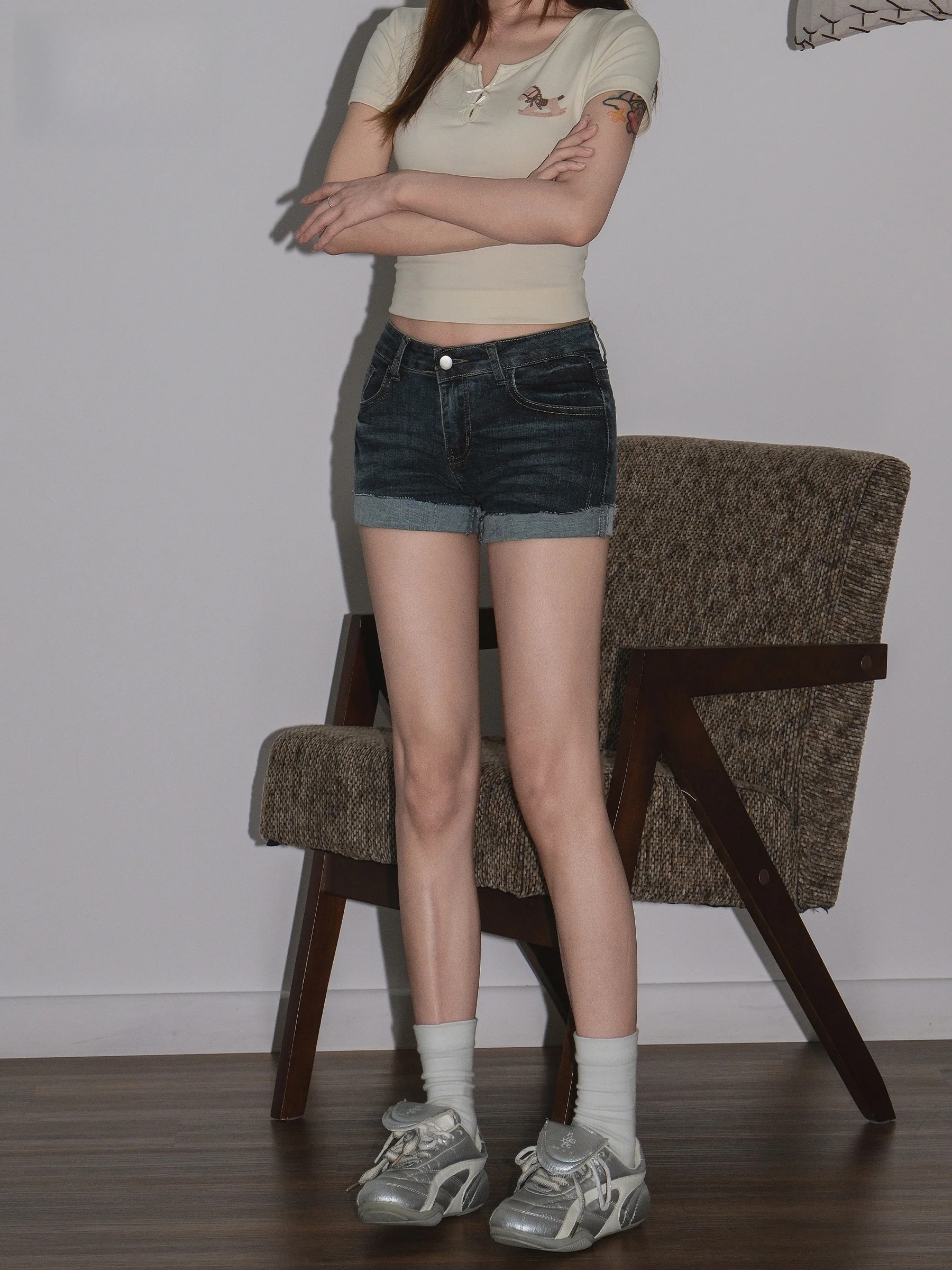 Slim Fit High Waist Denim Shorts Women's American Style Summer New Blue Grey Hot Pants Cuffed Bootcut Tummy Control Shorts
Slim Fit High Waist Denim Shorts Women's American Style Summer New Blue Grey Hot Pants Cuffed Bootcut Tummy Control Shorts