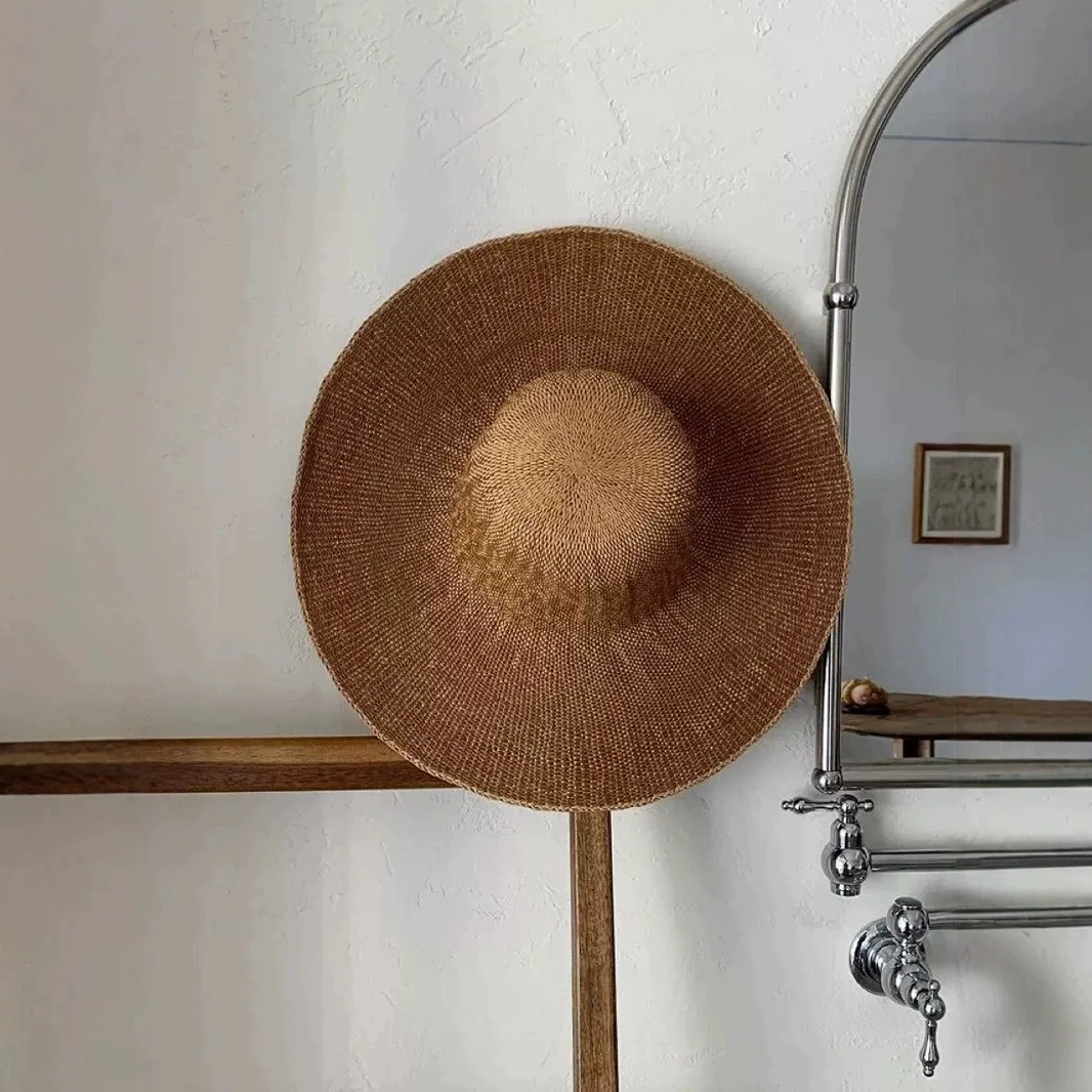European and American-Style Women’s Straw Sun Hat: Island Holiday, Wide-Brimmed, Sun Protection, Beach Hat, Foldable Sun Hat
European and American-Style Women’s Straw Sun Hat: Island Holiday, Wide-Brimmed, Sun Protection, Beach Hat, Foldable Sun Hat