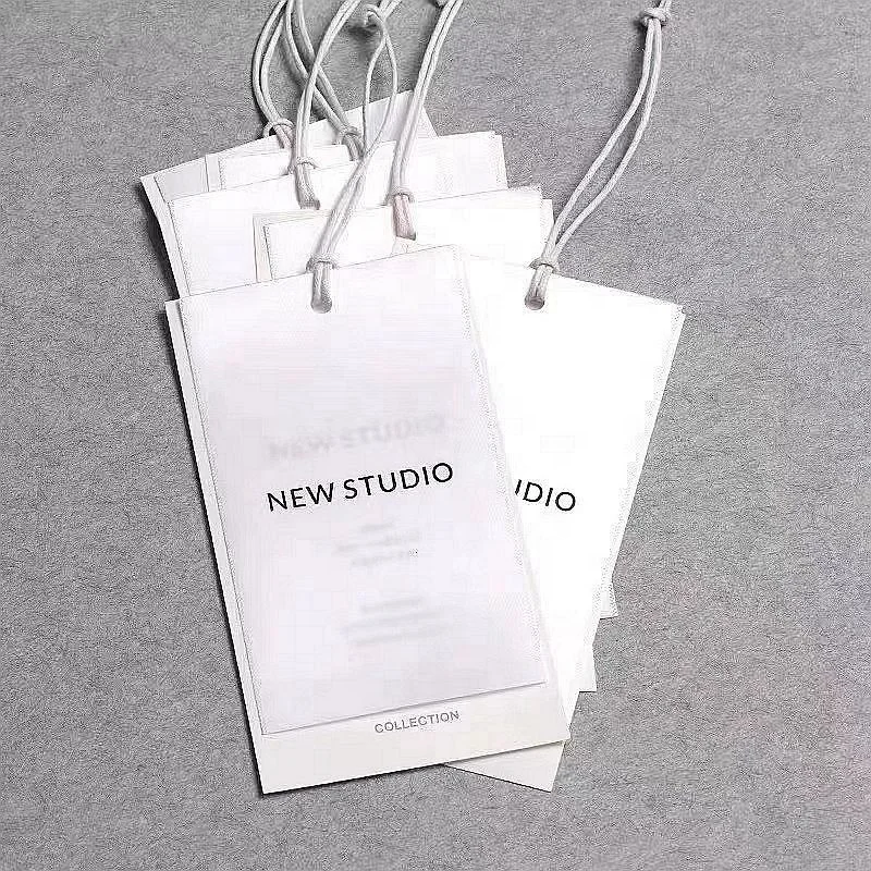 Custom..pieces.OEM Custom Logo Hang Tags Jeans Shirts Offset Printed Metal Hangtag Strings with Fashion Technique Custom
Custom..pieces.OEM Custom Logo Hang Tags Jeans Shirts Offset Printed Metal Hangtag Strings with Fashion Technique Custom