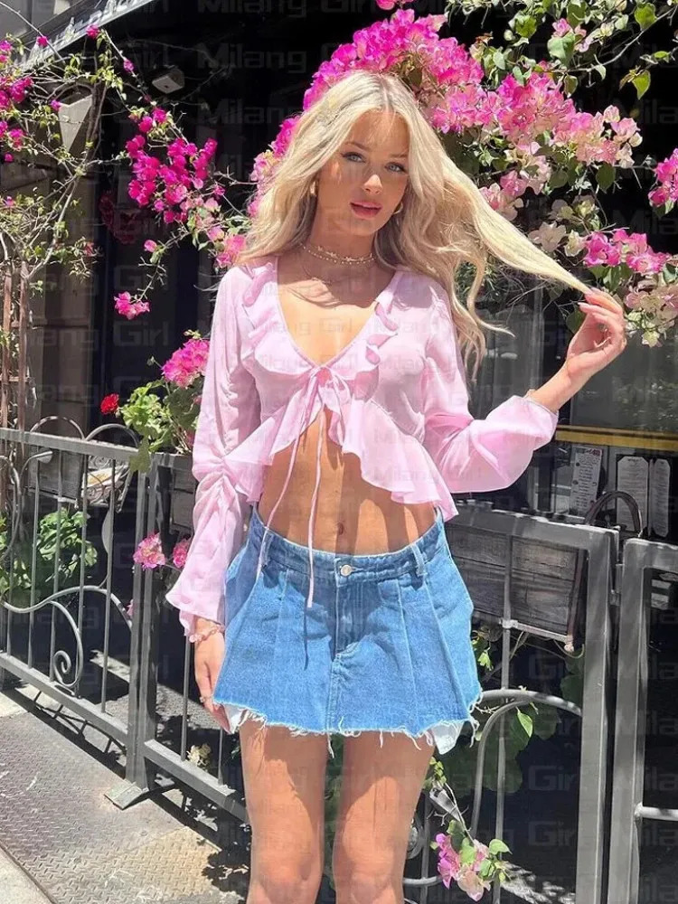 Women's Vintage Knitted Suit, Short-Sleeved Top, Front Split System, T-shirt Blouse, Low-Waist Shorts, Bottom Jersey, Y2K
Women's Vintage Knitted Suit, Short-Sleeved Top, Front Split System, T-shirt Blouse, Low-Waist Shorts, Bottom Jersey, Y2K