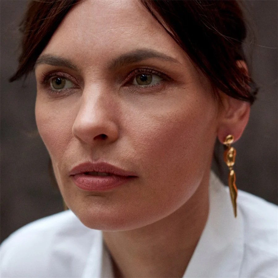 Fashion Vintage Unique Liquid Irregular Long Water Drop Earrings for Women Trend Light luxury Top Quality Accessories Jewelry
Fashion Vintage Unique Liquid Irregular Long Water Drop Earrings for Women Trend Light luxury Top Quality Accessories Jewelry