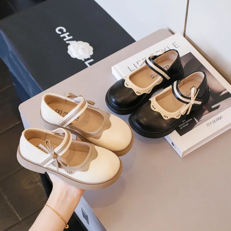 2025 New Kids Leather Shoes Children’s Dress Breathable Leather School Shoes with Cute Bowtie Non-Slip Sweety Princess Style
2025 New Kids Leather Shoes Children’s Dress Breathable Leather School Shoes with Cute Bowtie Non-Slip Sweety Princess Style