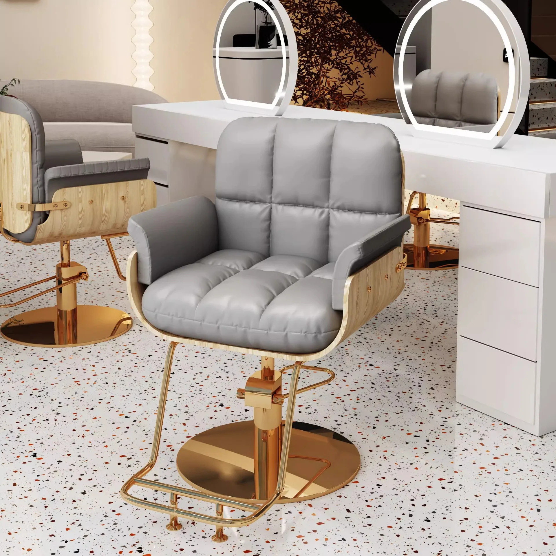 New barber shop chair Stainless steel barber shop hair salon special hair cutting chair can be lifted and rotated barber chair
New barber shop chair Stainless steel barber shop hair salon special hair cutting chair can be lifted and rotated barber chair