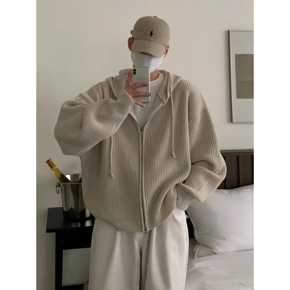 Летний мужской свитер-худи большого размера (250 Pou) в корейском стиле, свободного кроя, с эффектом высококачественного трикотажа
Летний мужской свитер-худи большого размера (250 Pou) в корейском стиле, свободного кроя, с эффектом высококачественного трикотажа