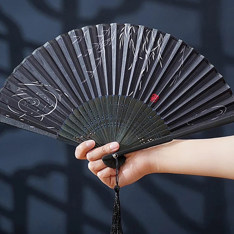 Vintage Style Silk Folding Fan Chinese Japanese Pattern Art Craft Gift Home Decoration Ornaments Dance Hand Fan
Vintage Style Silk Folding Fan Chinese Japanese Pattern Art Craft Gift Home Decoration Ornaments Dance Hand Fan