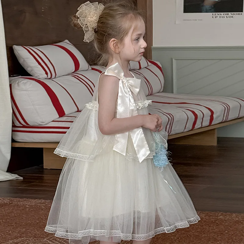 Летнее детское платье для девочек 2026: французский стиль, без рукавов, с бантом, из фатина, пышное, для дня рождения и праздничных мероприятий
Летнее детское платье для девочек 2026: французский стиль, без рукавов, с бантом, из фатина, пышное, для дня рождения и праздничных мероприятий