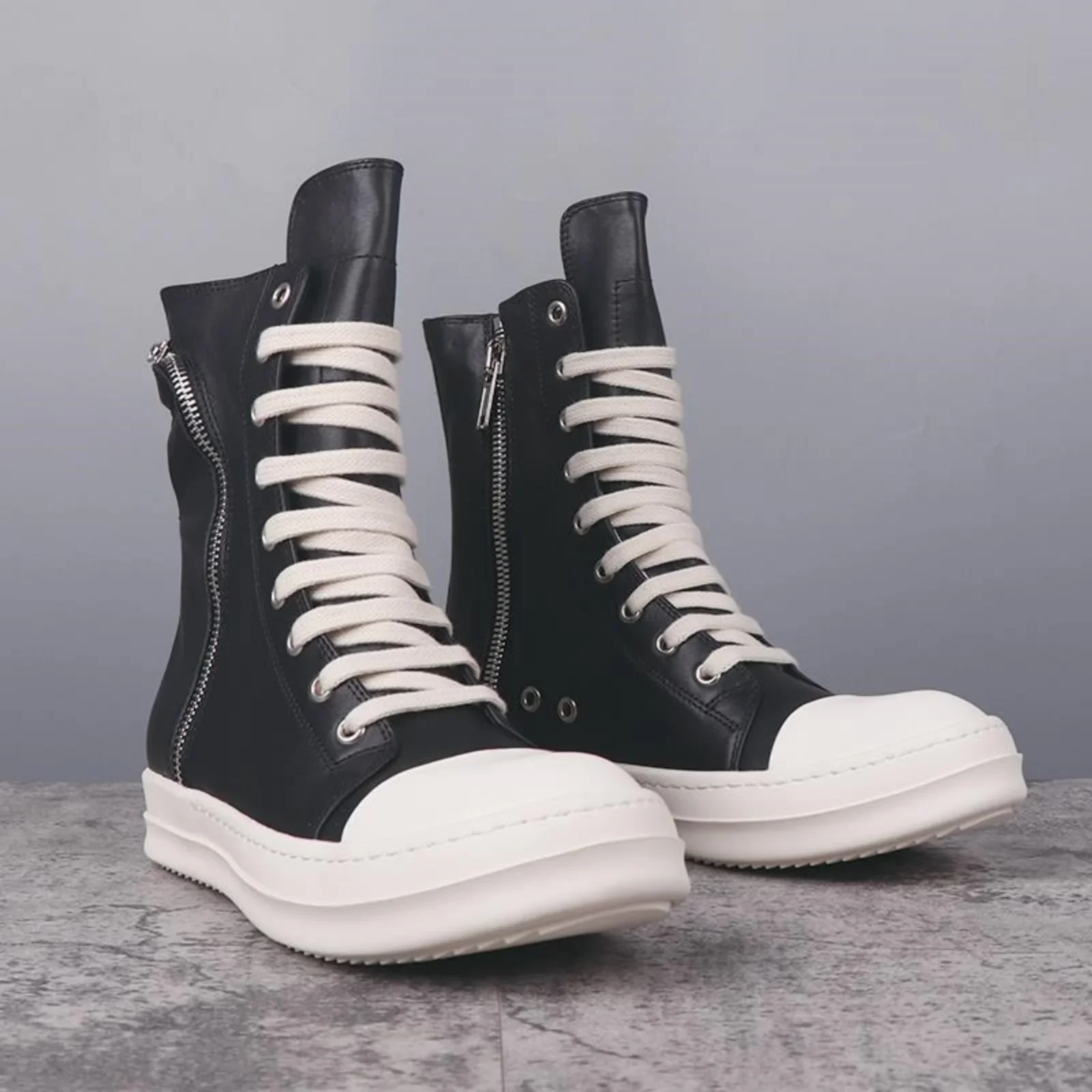 Top Hight Quality Men Casual Shoes Real Leather Womens Tennis Shoes Brand Designer Fashion Design Goth Y2K style RO shoes
Top Hight Quality Men Casual Shoes Real Leather Womens Tennis Shoes Brand Designer Fashion Design Goth Y2K style RO shoes