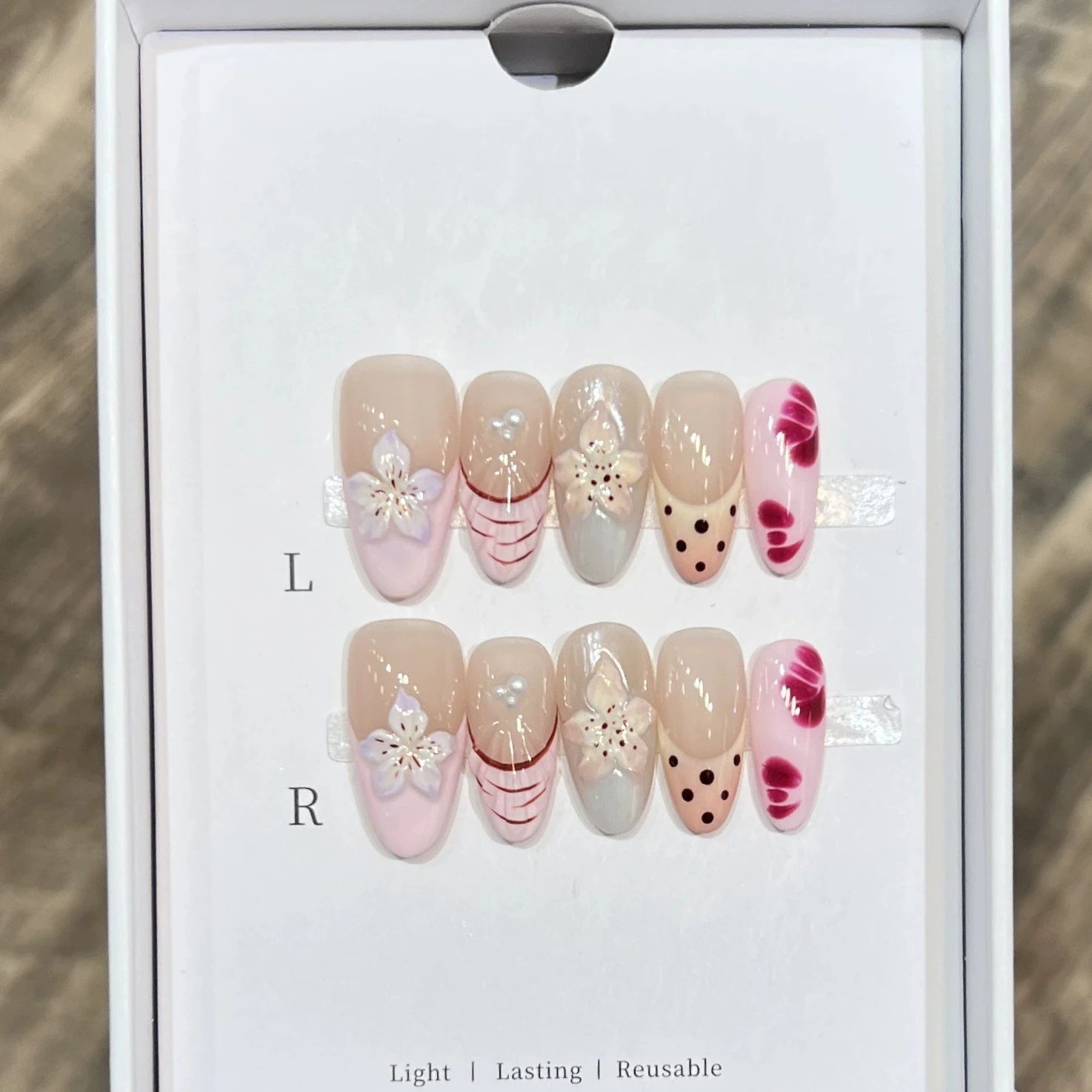 10Pcs French Almond Handmade Press on Nails 3D Flower Fake Nails Wearable Stick-on Nails Full Cover False Nail Накладные Ногти
10Pcs French Almond Handmade Press on Nails 3D Flower Fake Nails Wearable Stick-on Nails Full Cover False Nail Накладные Ногти