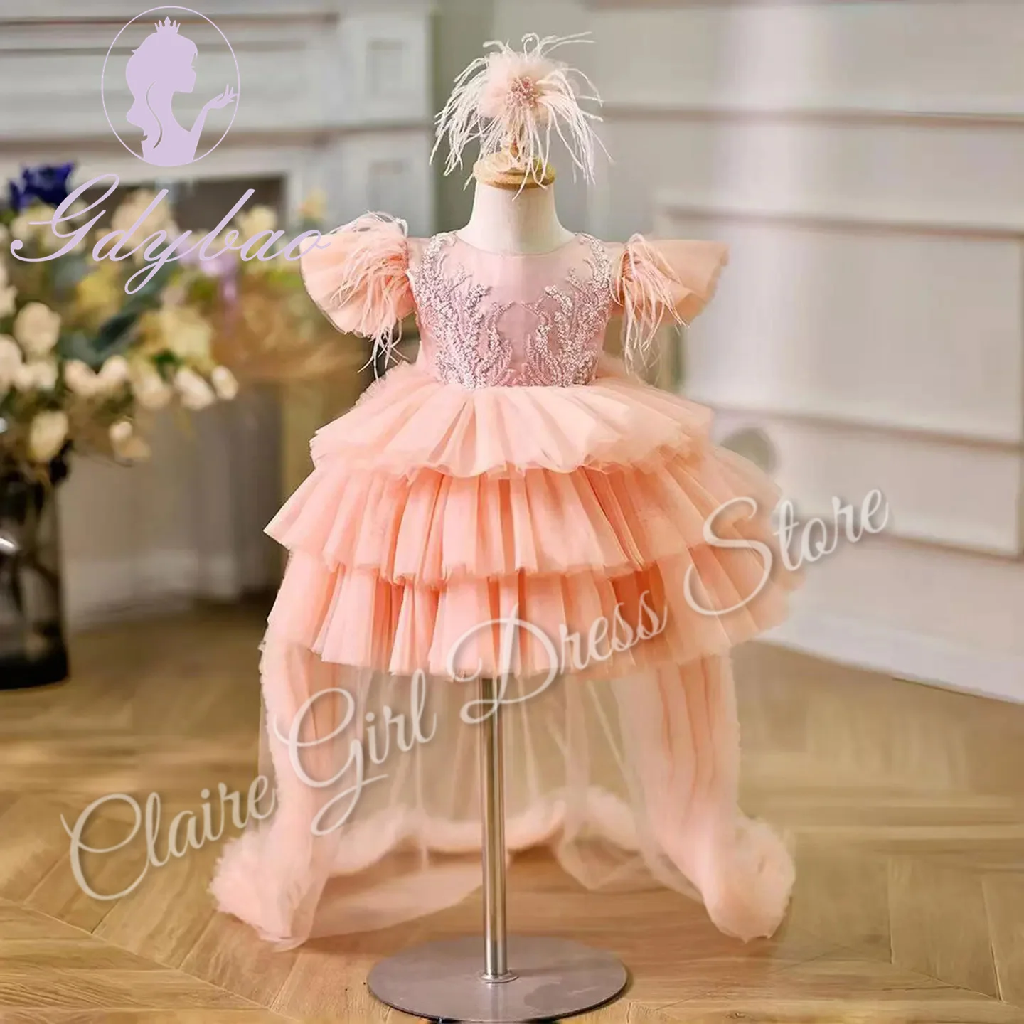 Customized Lace Tulle Flower Girl Dresses For Wedding Layered Appliques With Bow Kids Birthday Party First Communion Gown
Customized Lace Tulle Flower Girl Dresses For Wedding Layered Appliques With Bow Kids Birthday Party First Communion Gown