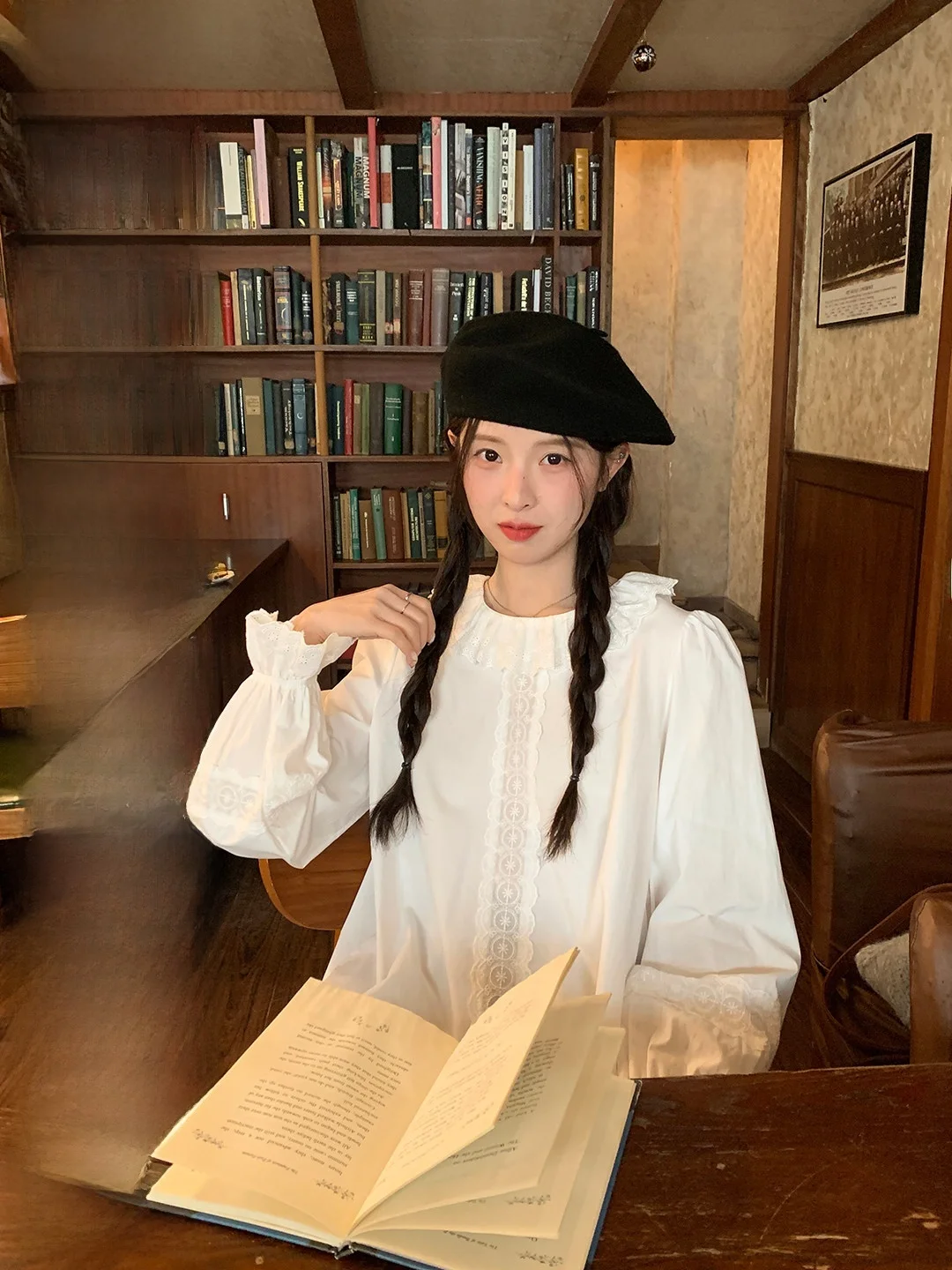 Loose Long Sve Bubble Sve irt Turn-down Collar Lace Trim Princ Sle Cotton Casual Breathable Fem Top
Loose Long Sve Bubble Sve irt Turn-down Collar Lace Trim Princ Sle Cotton Casual Breathable Fem Top