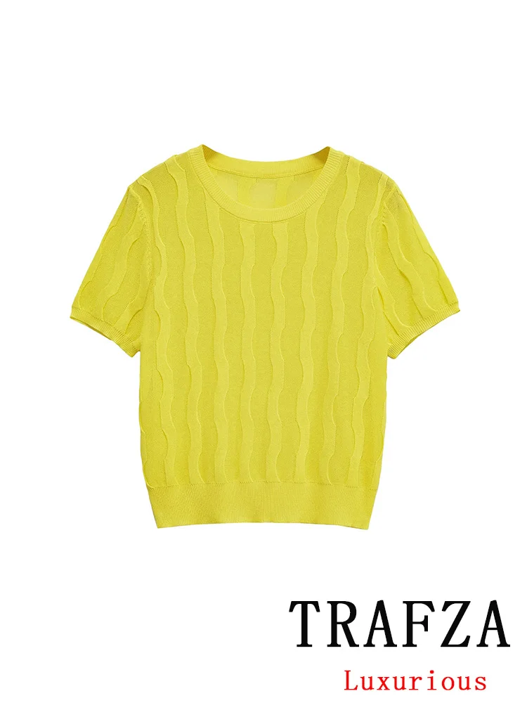 TRAFZA Vintage Casual Chic Women Tops Yellow Solid Short Sleeve O-Neck Knitted Top New Fashion 2025 Spring Summer Holiday Shirts
TRAFZA Vintage Casual Chic Women Tops Yellow Solid Short Sleeve O-Neck Knitted Top New Fashion 2025 Spring Summer Holiday Shirts