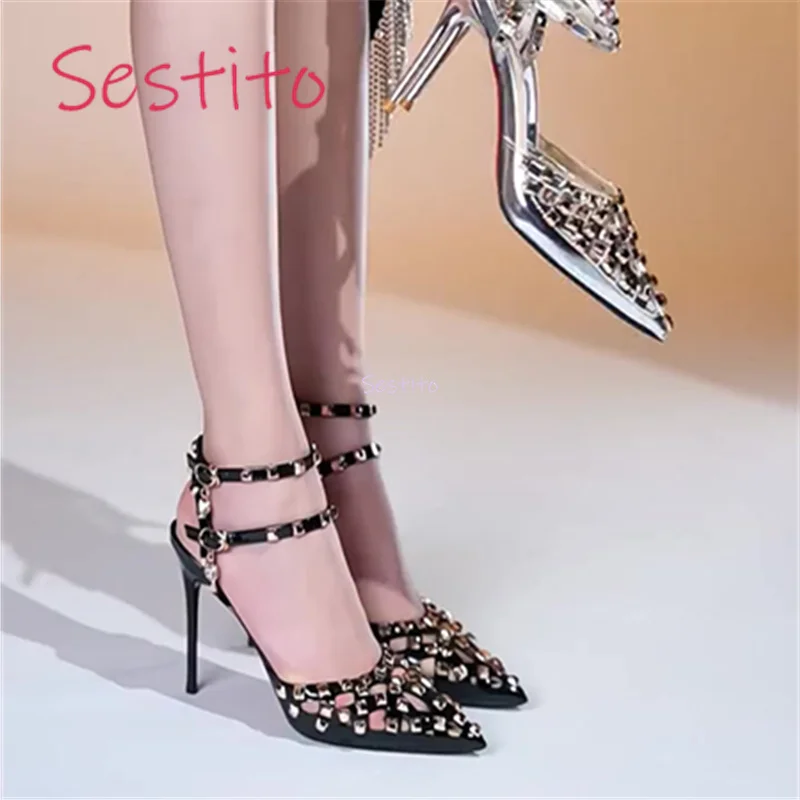 Hollow Sandals with Golden Rivet Design Pointed Shallow Mouth High Heels Fairy Style Fine Quality and A Single Order Shoe
Hollow Sandals with Golden Rivet Design Pointed Shallow Mouth High Heels Fairy Style Fine Quality and A Single Order Shoe