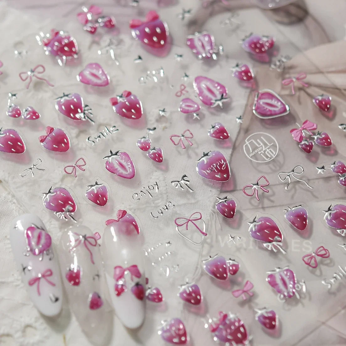 Cute Pink Tempting Strawberries Attractive Fruit Silver Stamping Cutting Line Bowknot Star Chic Nail Art Stickers Manicure Decal
Cute Pink Tempting Strawberries Attractive Fruit Silver Stamping Cutting Line Bowknot Star Chic Nail Art Stickers Manicure Decal