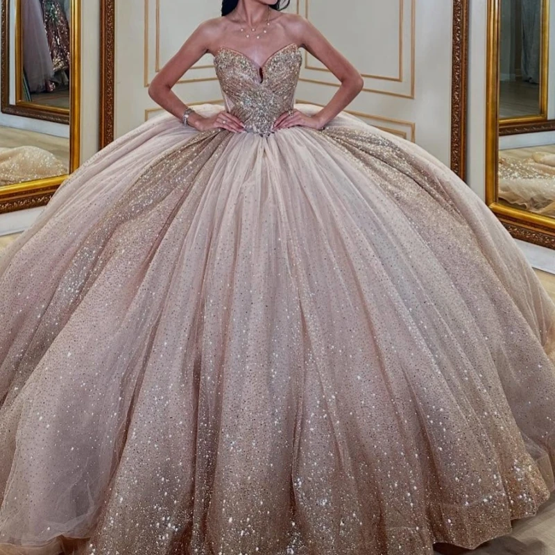 Rose Gold Shiny Quinceanera Dresses Off Shoulder Ball Gown Sweet 16 Dress Beading Crystal Lace Tull Birthday Party Vestidos 15
Rose Gold Shiny Quinceanera Dresses Off Shoulder Ball Gown Sweet 16 Dress Beading Crystal Lace Tull Birthday Party Vestidos 15