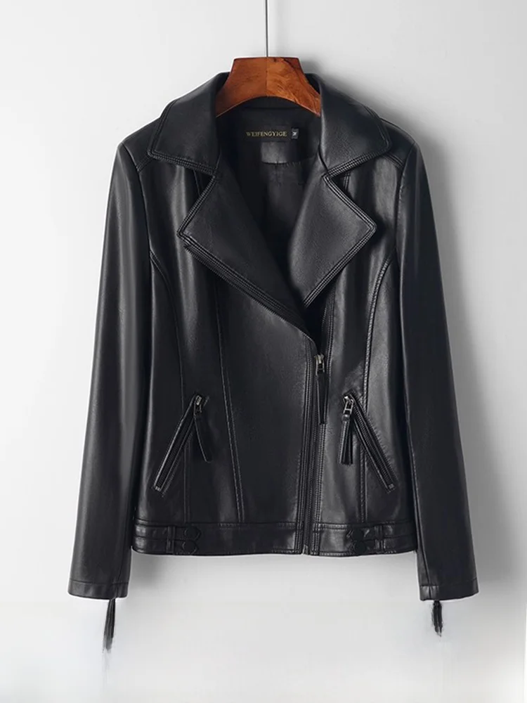 Spring 2026 Genuine Leather Biker Jacket Women's Slim Fit Short Style Suit Collar Sheepskin Coat Warm Long Sleeve Zipper Design
Spring 2026 Genuine Leather Biker Jacket Women's Slim Fit Short Style Suit Collar Sheepskin Coat Warm Long Sleeve Zipper Design