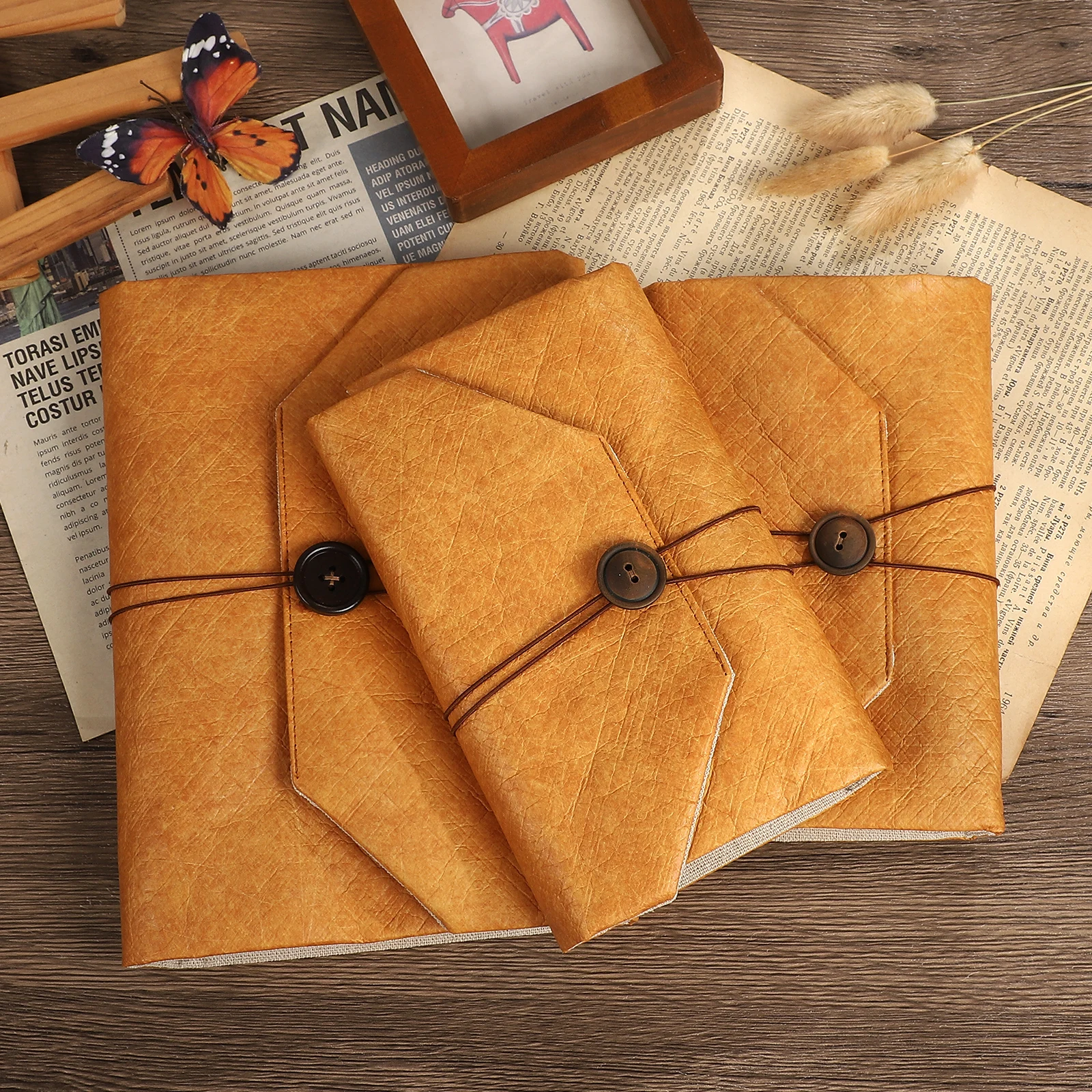 A5/A6 Vintage Dupont Envelope Shaped Cover Loose-leaf Notebook Creative DIY Journal Material Collage Student Supplies Stationery
A5/A6 Vintage Dupont Envelope Shaped Cover Loose-leaf Notebook Creative DIY Journal Material Collage Student Supplies Stationery