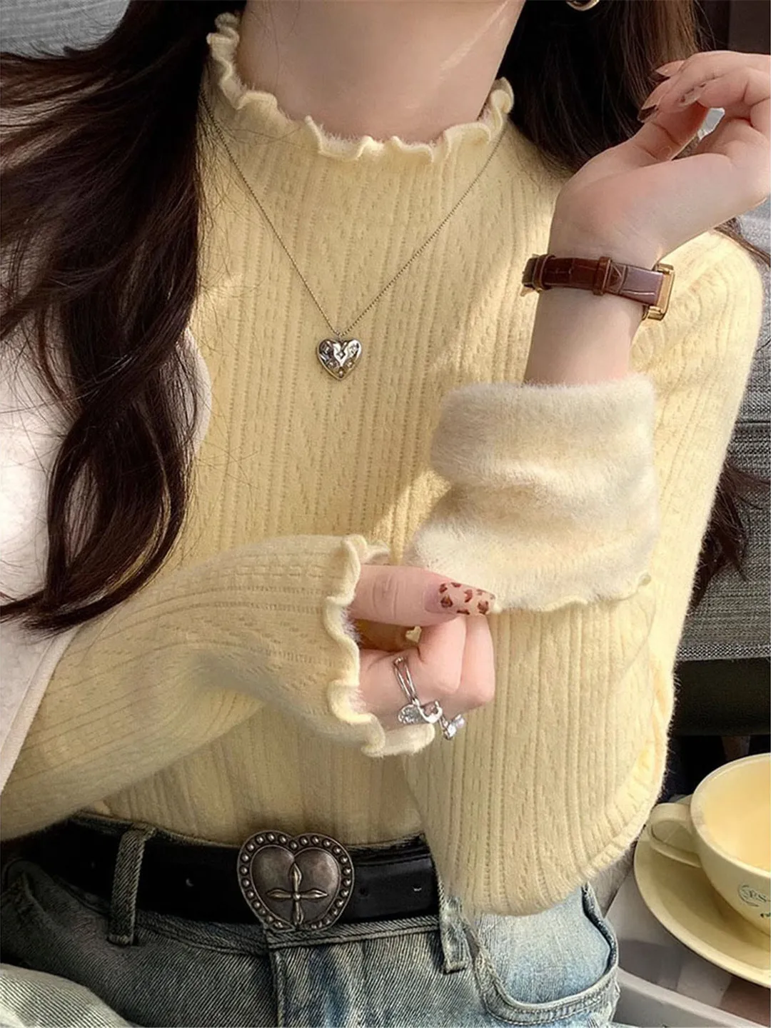 Женский вязаный свитер на подкладке Fce с высоким воротником, внутренняя одежда, весна-осень, утягивающий длинный термотоп све
Женский вязаный свитер на подкладке Fce с высоким воротником, внутренняя одежда, весна-осень, утягивающий длинный термотоп све