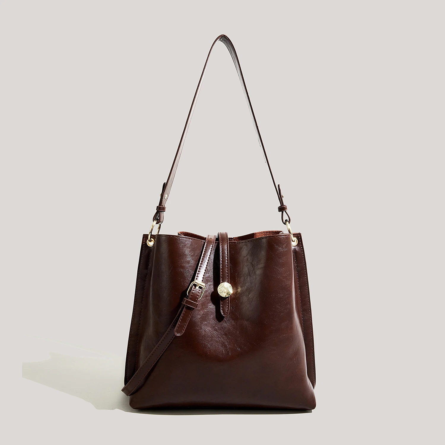 PU Leather Women Single Shoulder Bag Solid Large Capacity Office Ladies Bucket Bag Korean Vintage Classic Female Handbag
PU Leather Women Single Shoulder Bag Solid Large Capacity Office Ladies Bucket Bag Korean Vintage Classic Female Handbag